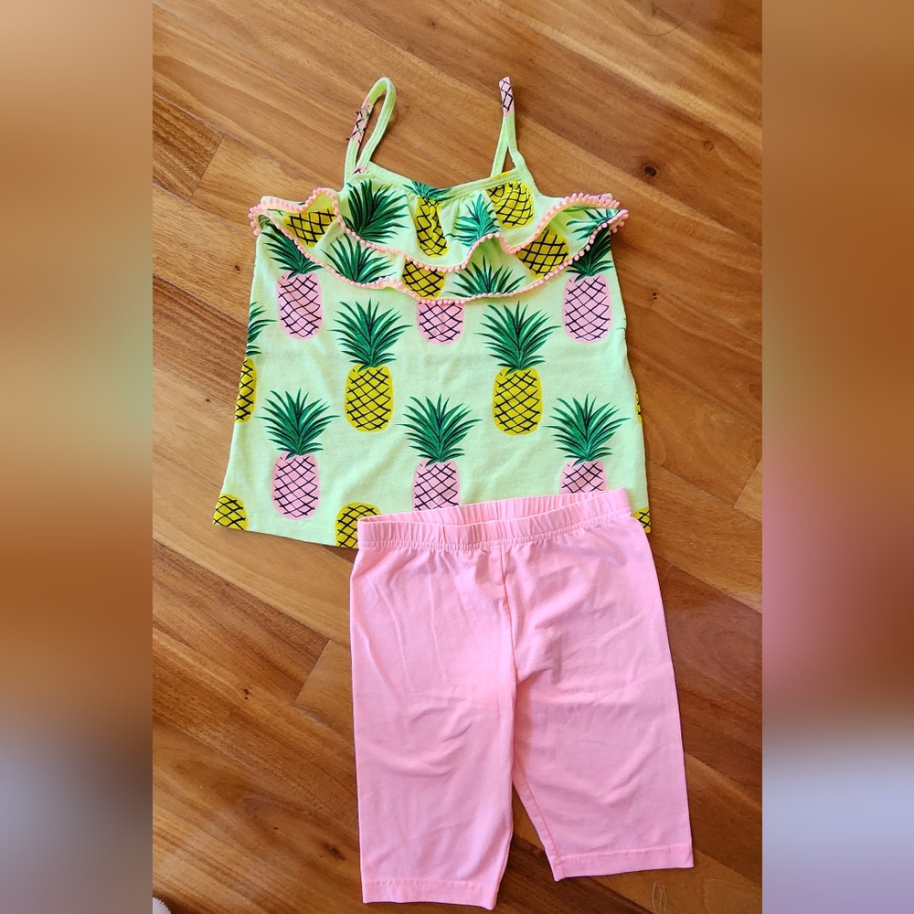 Cute set! - Picture 3 of 3
